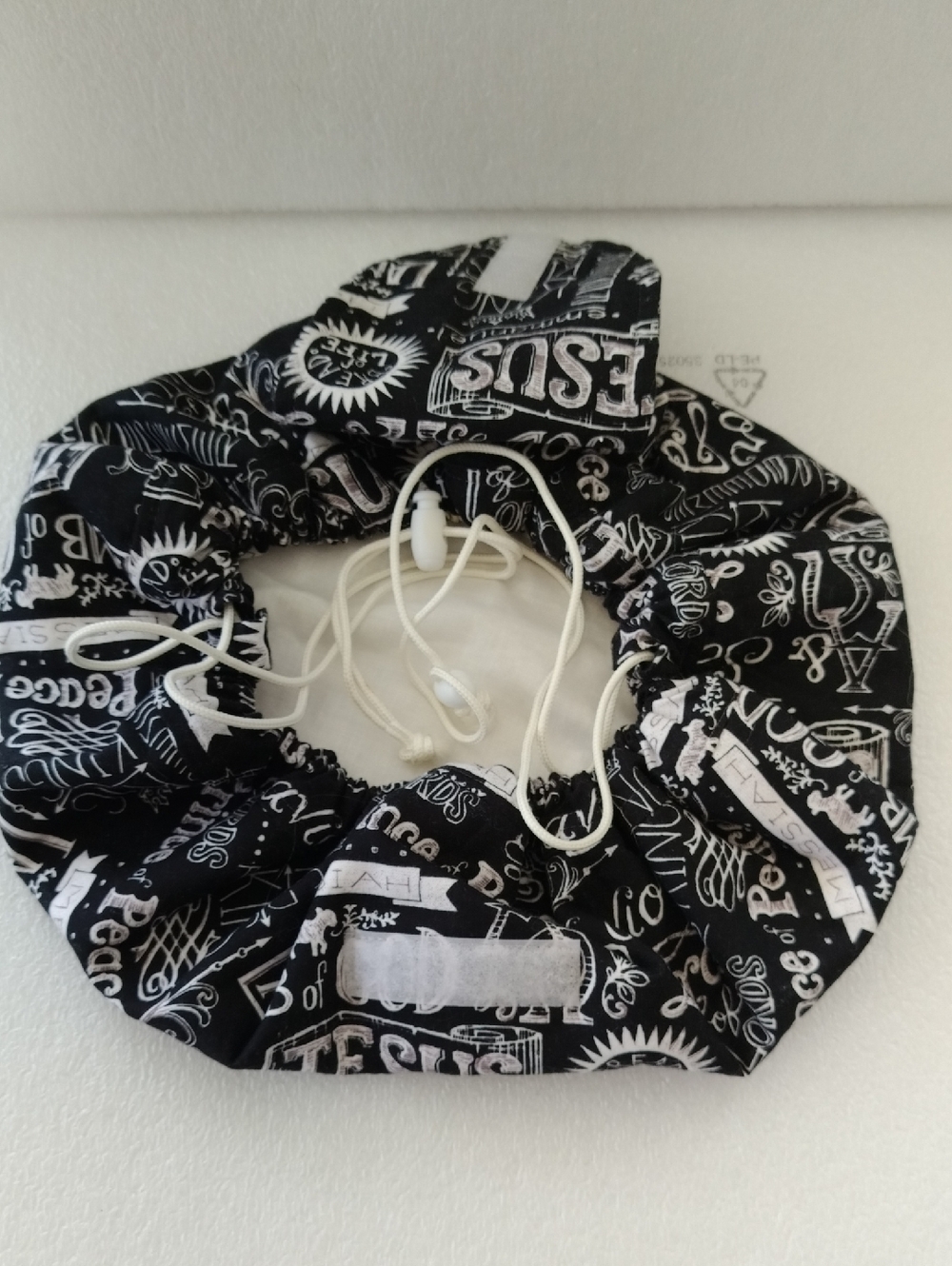 Round Cotton Makeup Or Jewelry Cinch Bag.